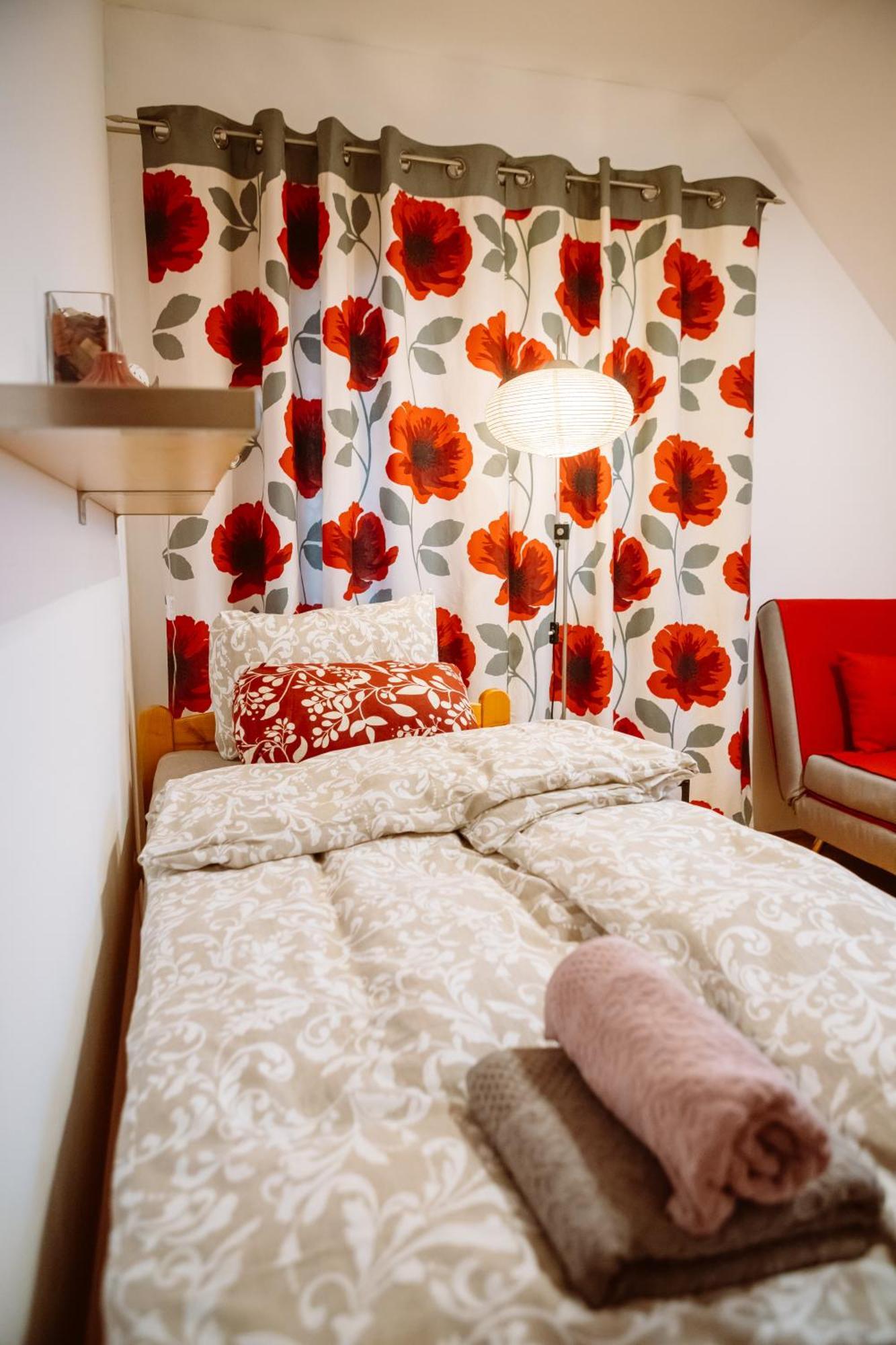 Kiralyszeke Apartman Έγκερ Εξωτερικό φωτογραφία